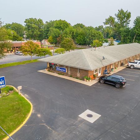 Sleep-Ees Inn, Saginaw & Shields Exterior photo